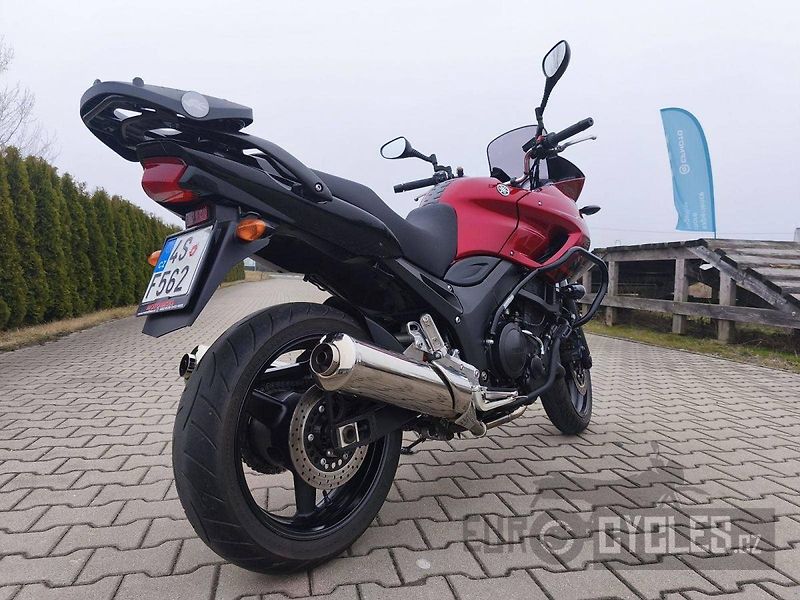 Yamaha TDM 900 (2007) - fotka 6 z 10