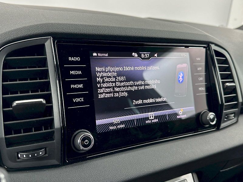Škoda Karoq (2025) DSG 1.5TSI 110kW SportLine - fotka 16 z 36