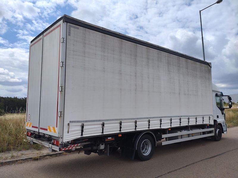Iveco Eurocargo (2021) 120E28- 19EP- Čelo- 2 Lůžka - fotka 4 z 28