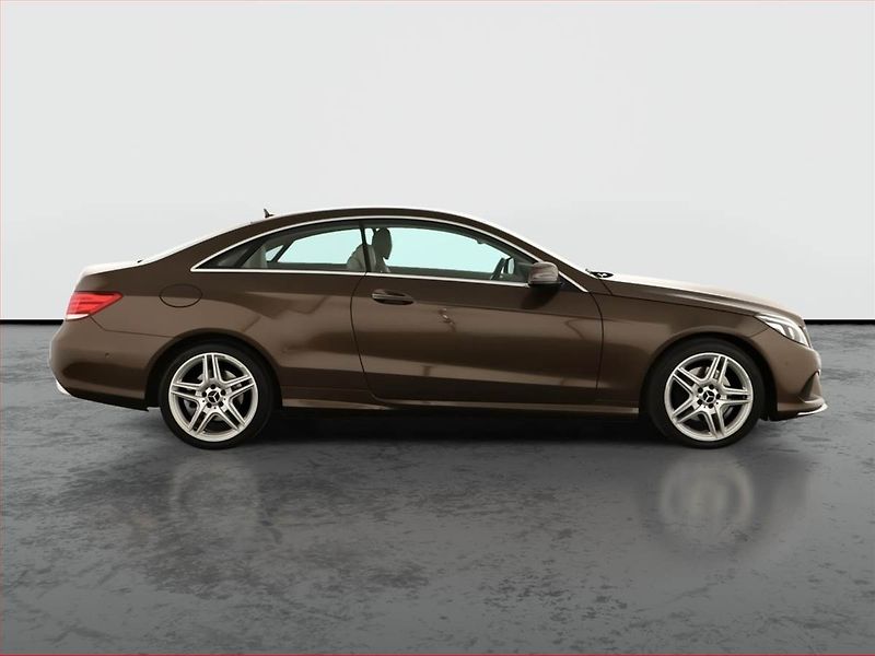 Mercedes-Benz Třídy E (2013) E 350 BlueTEC, Automat, Kůže - fotka 6 z 18