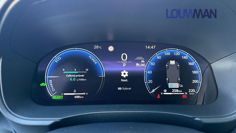 Toyota Yaris 1.5 HEV CVT EXECUTIVE - fotka 7 z 26