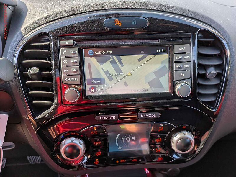 Nissan Juke (2015) 1.2 DiG-T, ČR, AC, navi - fotka 10 z 16