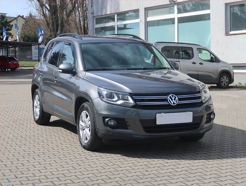 Volkswagen Tiguan (2014) 1.4 TSI, Serv.kniha, Bi-Xenony - fotografie inzerátu