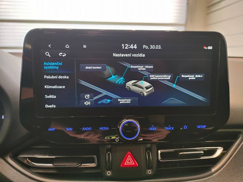 Hyundai i30 (2023) SW 1.0 T-GDI (88kW/120k) N-Lin - fotka 16 z 26