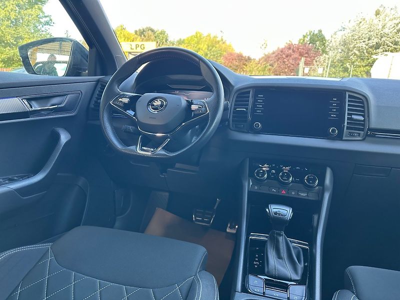 Škoda Karoq (2021) 1.5TSi SPORTLINE, VIRTUAL. - fotka 9 z 26