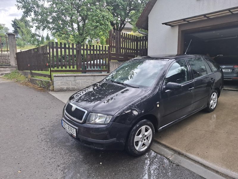 Škoda Fabia (2002) Fabia 1,9 sdi - fotka 2 z 9