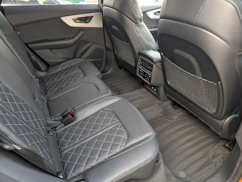 Audi Q8 (2019) 50 TDI / 210 kW Quattro tiptro - fotka 9 z 30