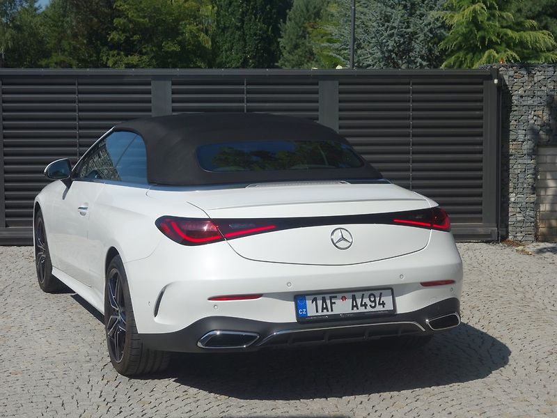 Mercedes-Benz CLE (2024) 300*4M*CABRIO*AMG*TOP-VÝB*CZ!! - fotka 2 z 50