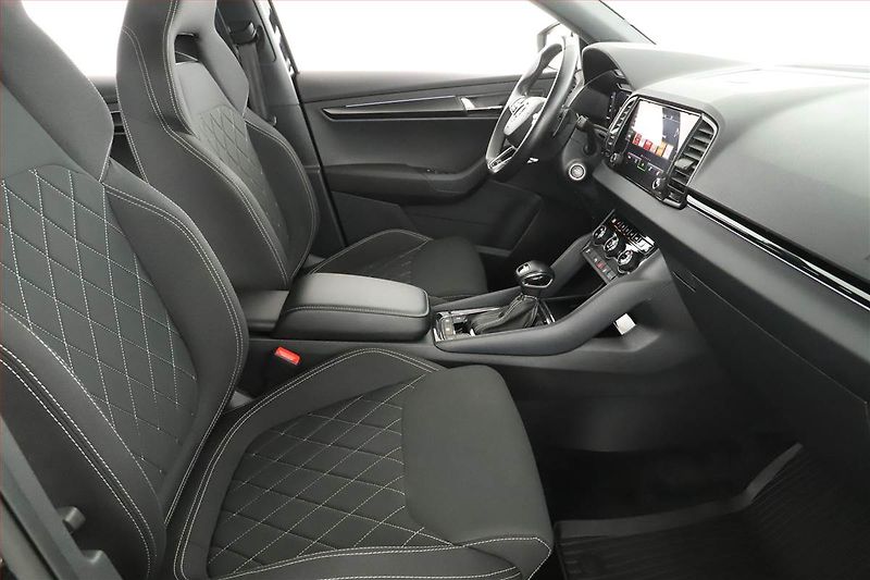 Škoda Karoq (2023) Sportline 1.5 TSI - fotka 7 z 18