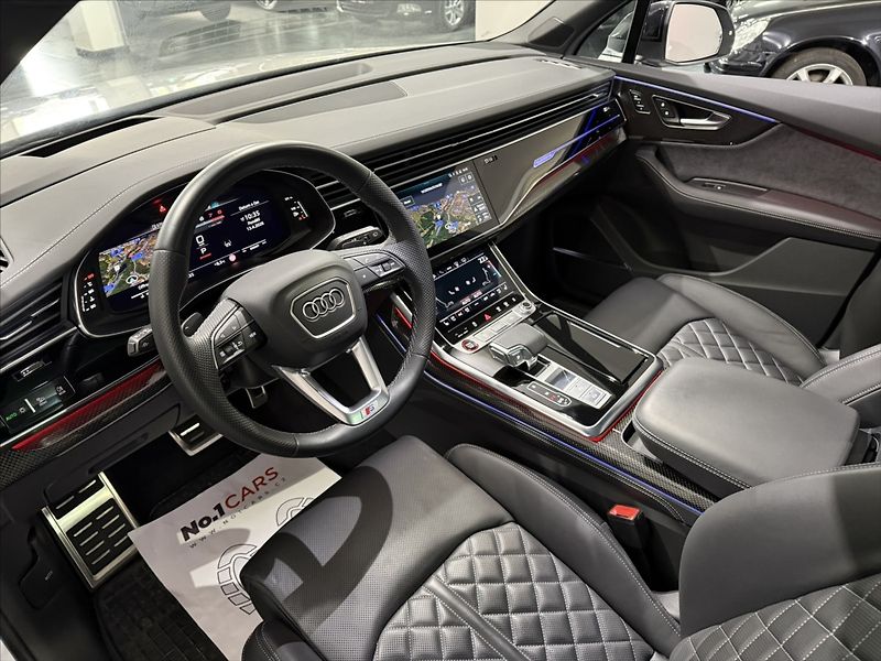 Audi SQ7 4,0   TFSI 507HP MATRIX B&O ČR - fotka 8 z 41
