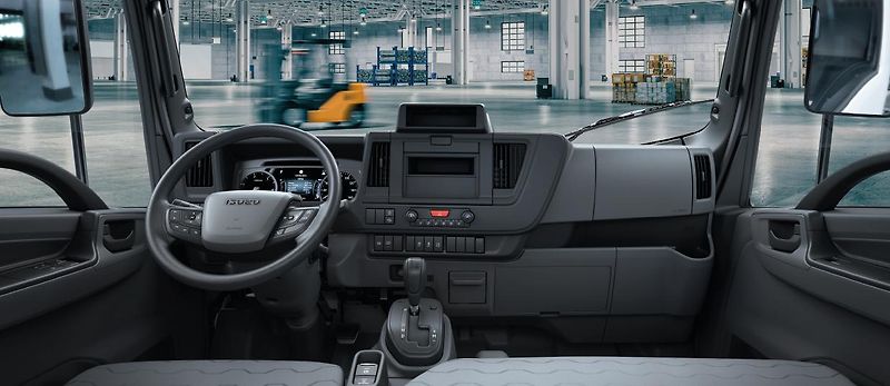Isuzu M21 (2026) 1,9L, 3s sklápěč s hydr. rukou - fotka 6 z 10