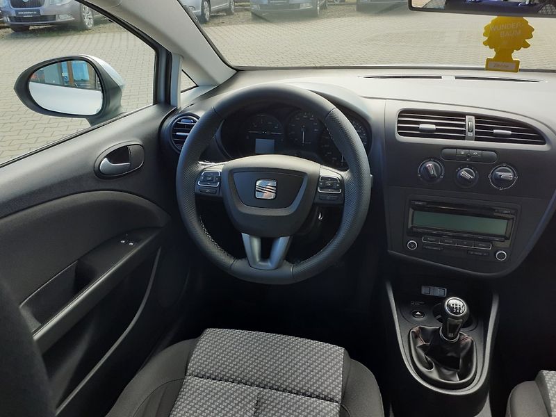Seat Leon (2010) 1.2 TSi 77kw - fotka 8 z 39