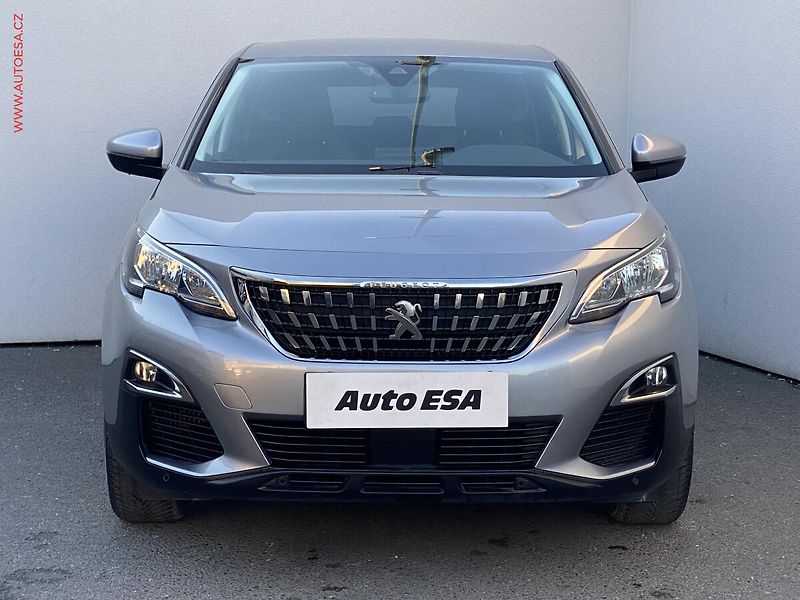 Peugeot 5008 (2020) 1.5 HDi, Active, AT, navi - fotka 2 z 18