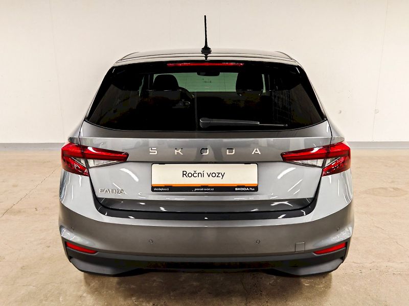 Škoda Fabia (2025) 1.0 TSI 70 kW Top Selection - fotka 26 z 28