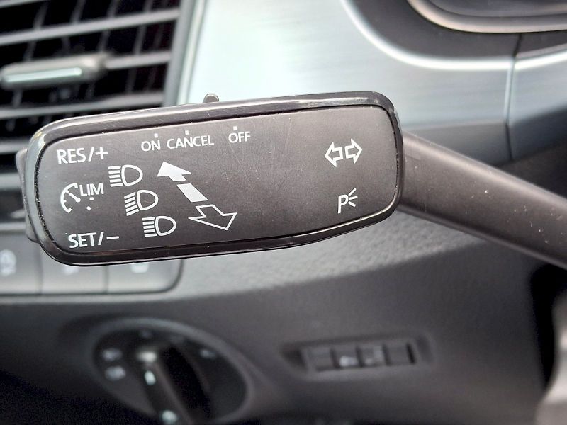 Škoda Fabia (2015) Ambition Plus 1,0Mpi 44kW - fotka 24 z 27