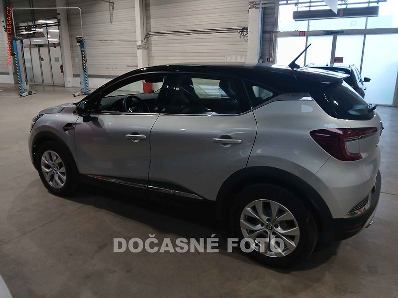 Renault Captur (2021) 1.0TCe, 1.maj,ČR, navi, LED - fotka 1 z 3