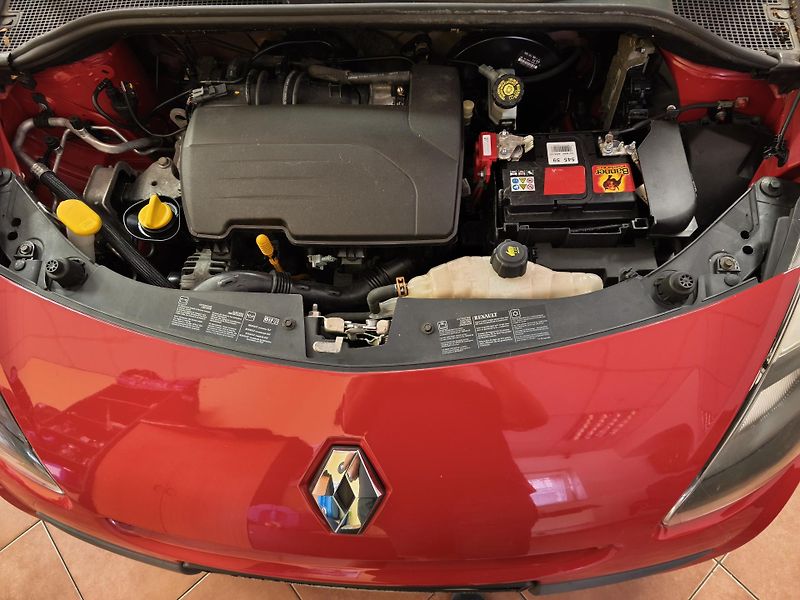 Renault Clio (2012) 1,2 16V 55kW - fotka 22 z 28