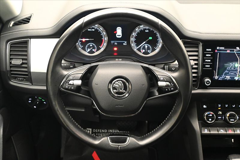 Škoda Kodiaq 2,0 TDI 110kW DSG Ambition 7mí - fotka 19 z 31