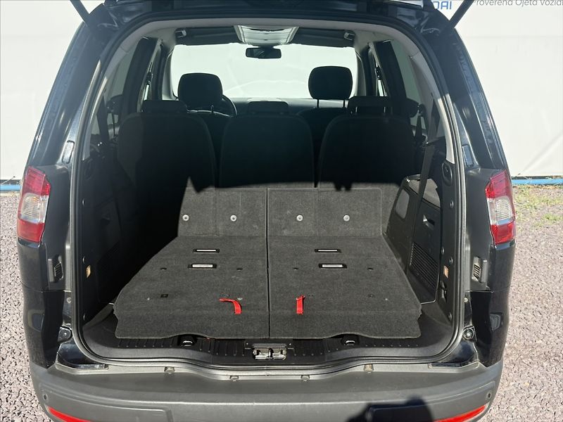 Ford Galaxy 2,0 TDCi 120 kW DPF Ghia - fotka 18 z 22
