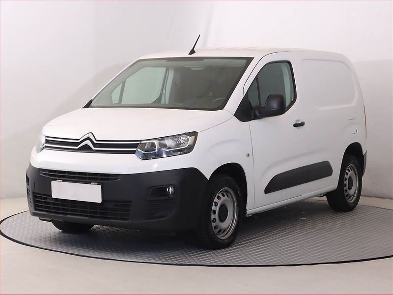 Citroën Berlingo (2022) 1.5 BlueHDi, 3Místa, SR - fotka 2 z 15