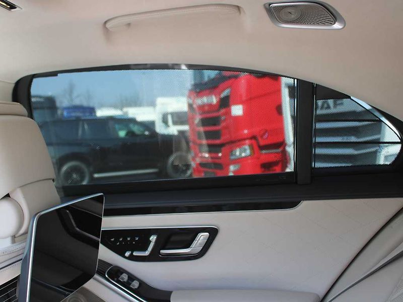 Mercedes-Benz Třídy S S 580 4MATIC, PANO - fotka 16 z 22