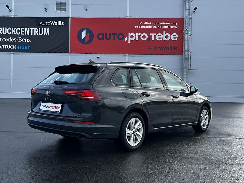 Volkswagen Golf 2.0TDI DSG 110kW 1.Maj DPH TZ - fotka 4 z 25