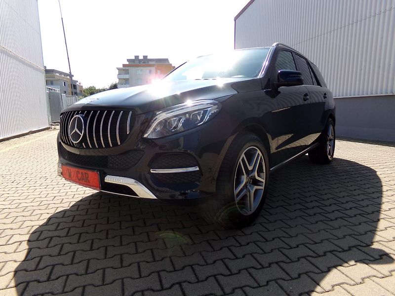Mercedes-Benz GLE 3,0   350 CDI 4MATIC - fotka 1 z 29