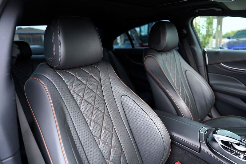 Mercedes-Benz CLS 400d AMG/4Matic/340 PS/Edice 1 - fotka 29 z 50