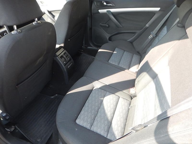 Škoda Octavia 1.4 i 59 kw - fotka 10 z 12