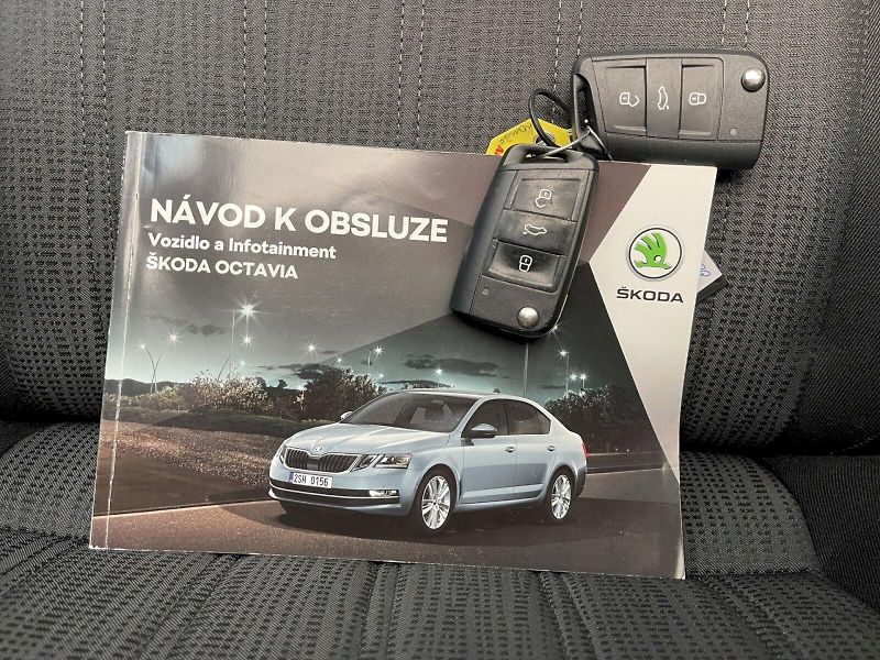 Škoda Octavia (2018) 2.0 TDI 110kW Style Plus combi - fotka 32 z 33