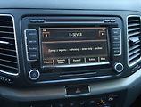 Volkswagen Sharan (2013) 2.0 TDI, Serv.kniha, Navi - náhled 18