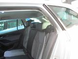 Škoda Octavia Combi Top Selection 2,0 TDI/11 - náhled 15