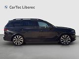 BMW X7 M60i xDrive - náhled 6