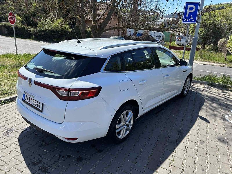 Renault Mégane (2019) RENAULT MEGANE Zen čtvrté gene - fotka 8 z 18