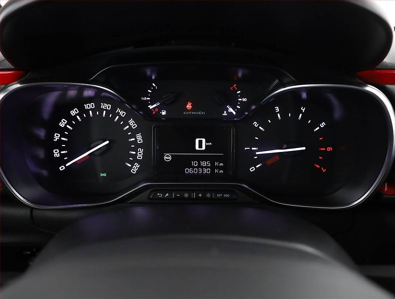 Citroën C3 (2018) 1.2 PureTech, ČR,1.maj - fotka 9 z 16