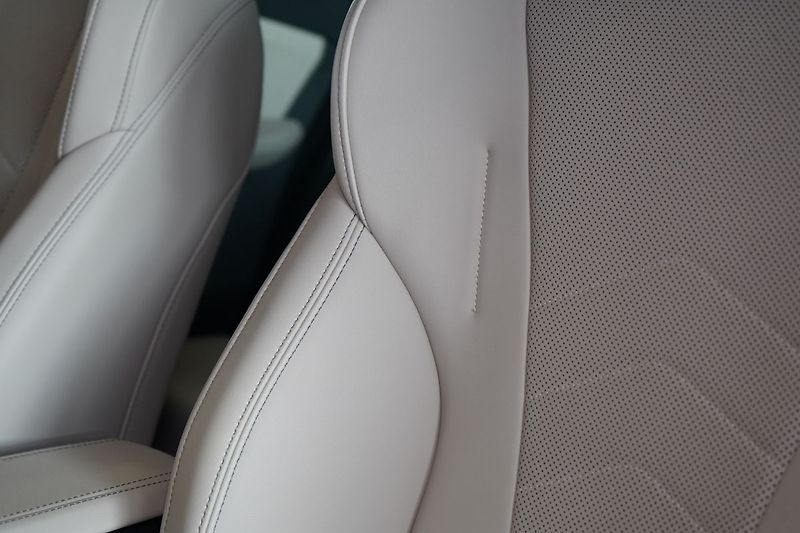 BMW X1 20d xLine, H/K ,Tažné, Head-Up - fotka 21 z 50