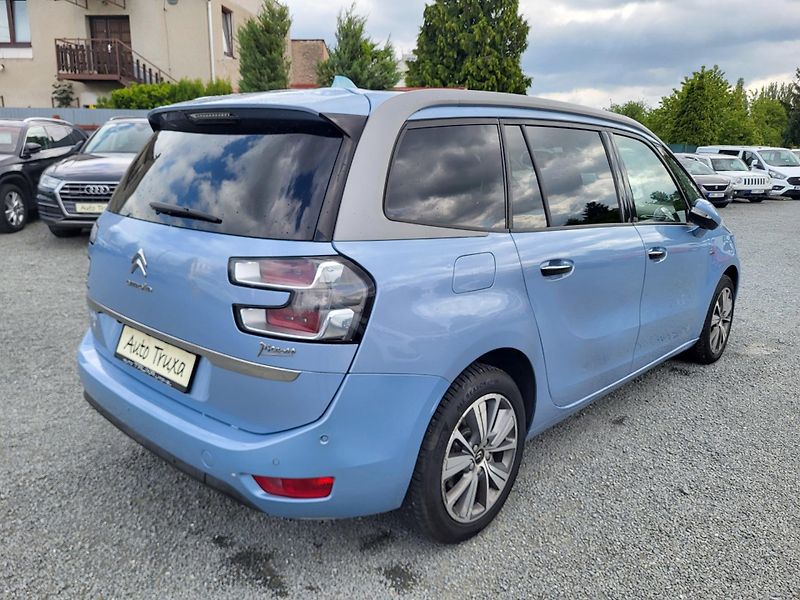 Citroën Grand C4 Picasso 2.0 eHDi autom EXCLUSIVE 7míst - fotka 4 z 48