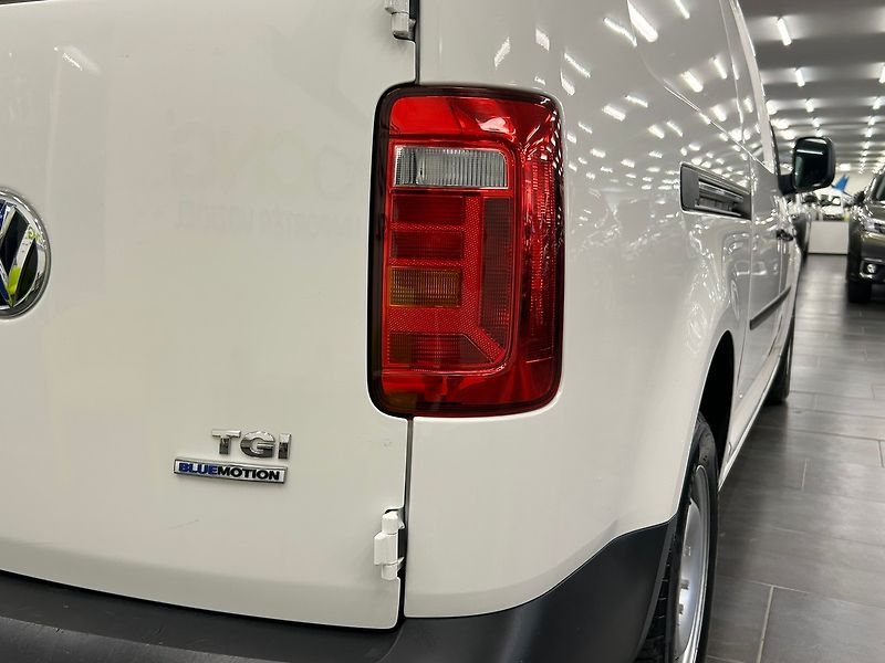 Volkswagen Caddy (2017) 1.4TGI Maxi Skříň | Záruka - fotka 11 z 93