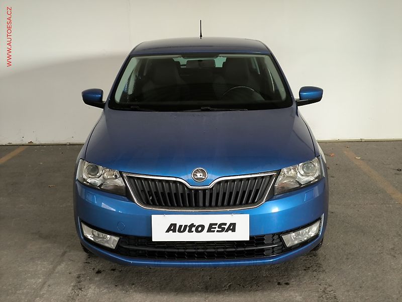 Škoda Rapid (2014) 1.6 TDi, Elegance, xenon - fotka 2 z 16