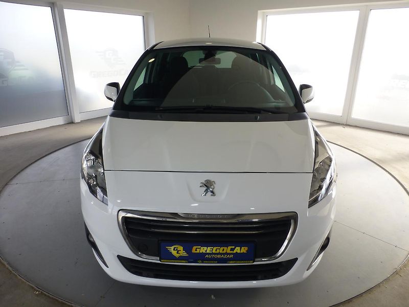 Peugeot 5008 (2014) 1,6HDI*NAVIGACE.*PARKS**NEW - fotka 3 z 31