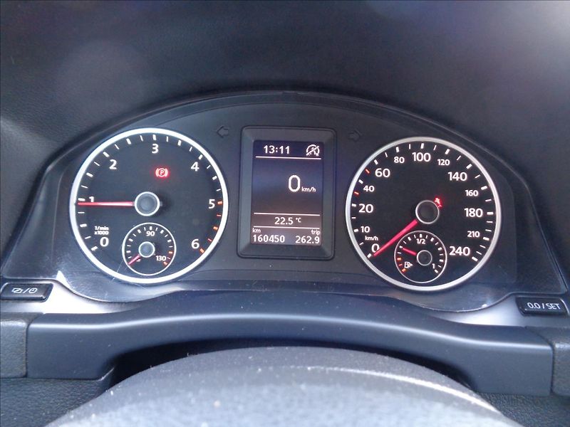 Volkswagen Tiguan 2,0 - fotka 10 z 17