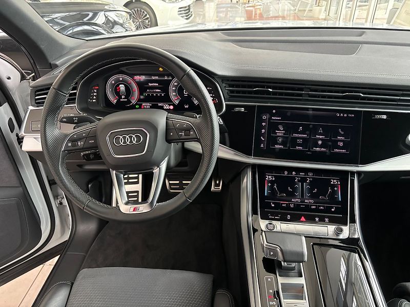 Audi Q7 FL S-line  50TDI 210kW Tažné - fotka 25 z 26
