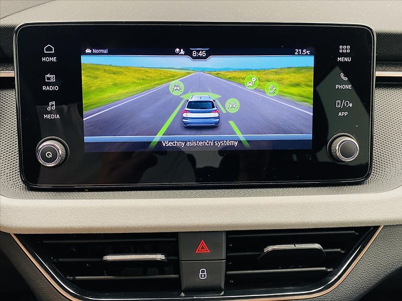 Škoda Kamiq 1,0 TSI 85kW Top Selection - fotka 14 z 27