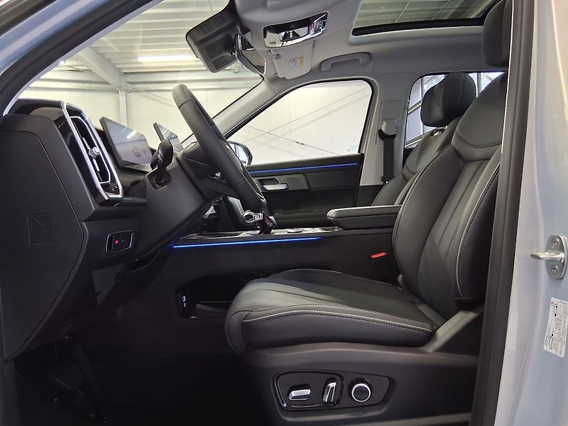Jaecoo 7 (2026) Exclusive 1.6 tGDI AWD - fotka 8 z 22