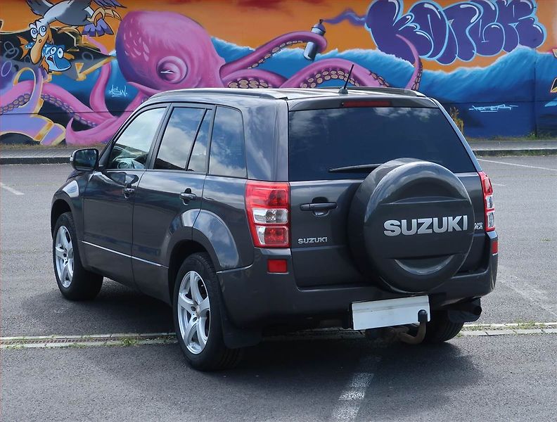 Suzuki Grand Vitara (2008) 2.4 VVT, LPG, 4X4, Automat - fotka 4 z 15