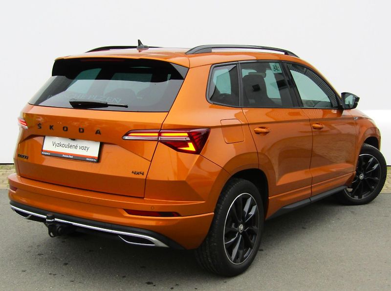 Škoda Karoq FL 4x4 Sportline 2.0 TDI CR /1 - fotka 2 z 30