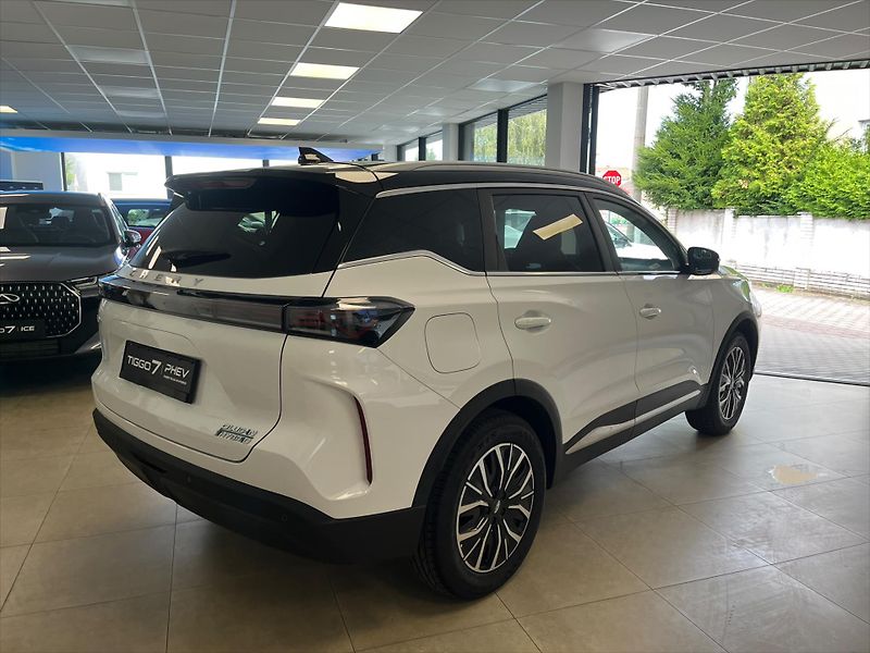 Chery Tiggo 7 PHEV (2026) 1,5   Unique - fotka 7 z 12