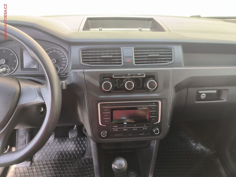 Volkswagen Caddy (2016) 1.6TDi MAXi, TZ, klima - fotka 12 z 19