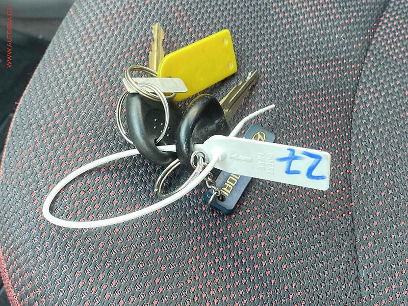Hyundai Atos (2006) 1.1i, 2.maj,ČR, AC, STK7/28 - fotka 15 z 16