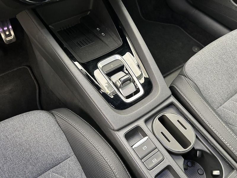 Škoda Octavia 1.5 TSI SportLine - fotka 23 z 30
